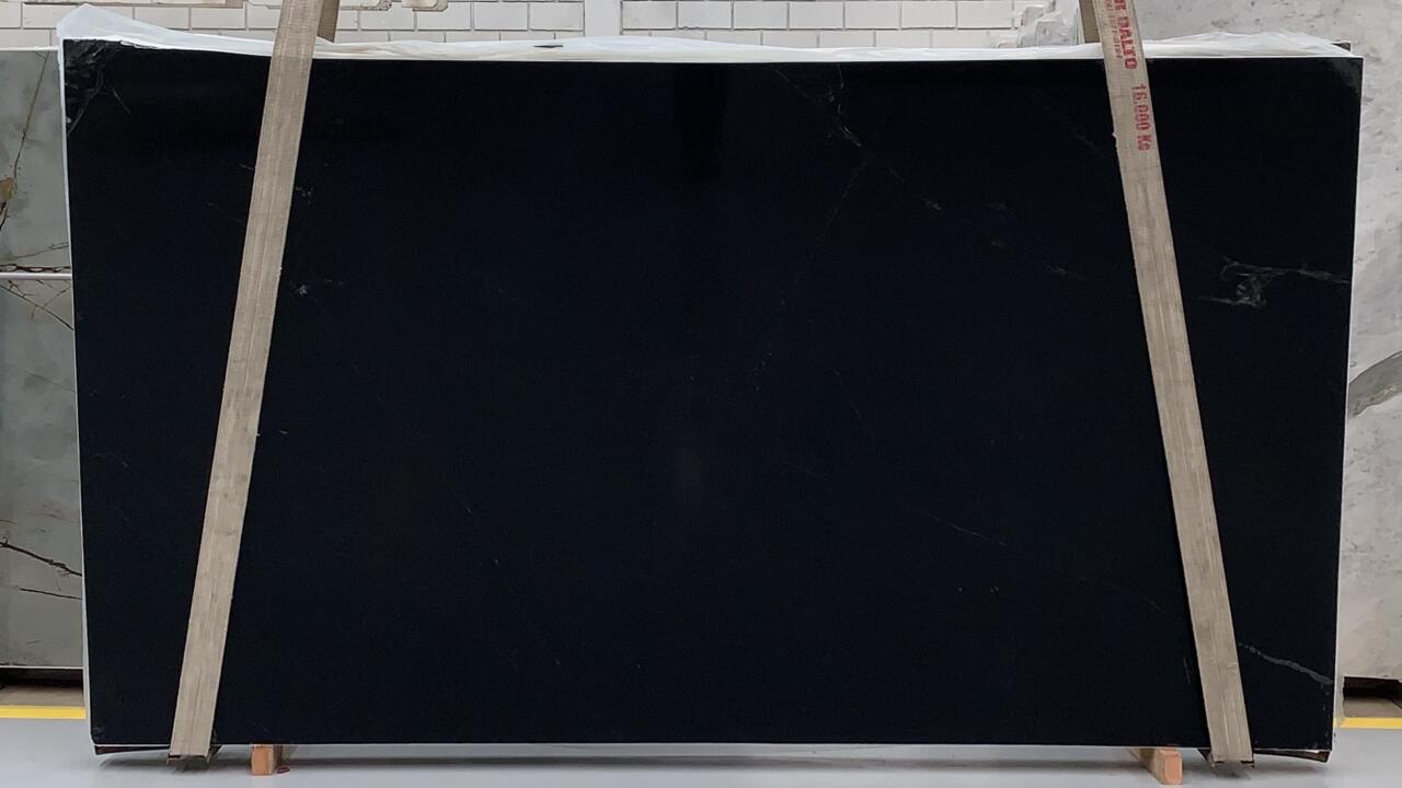 Saratoga Black 1st Choice 3cm