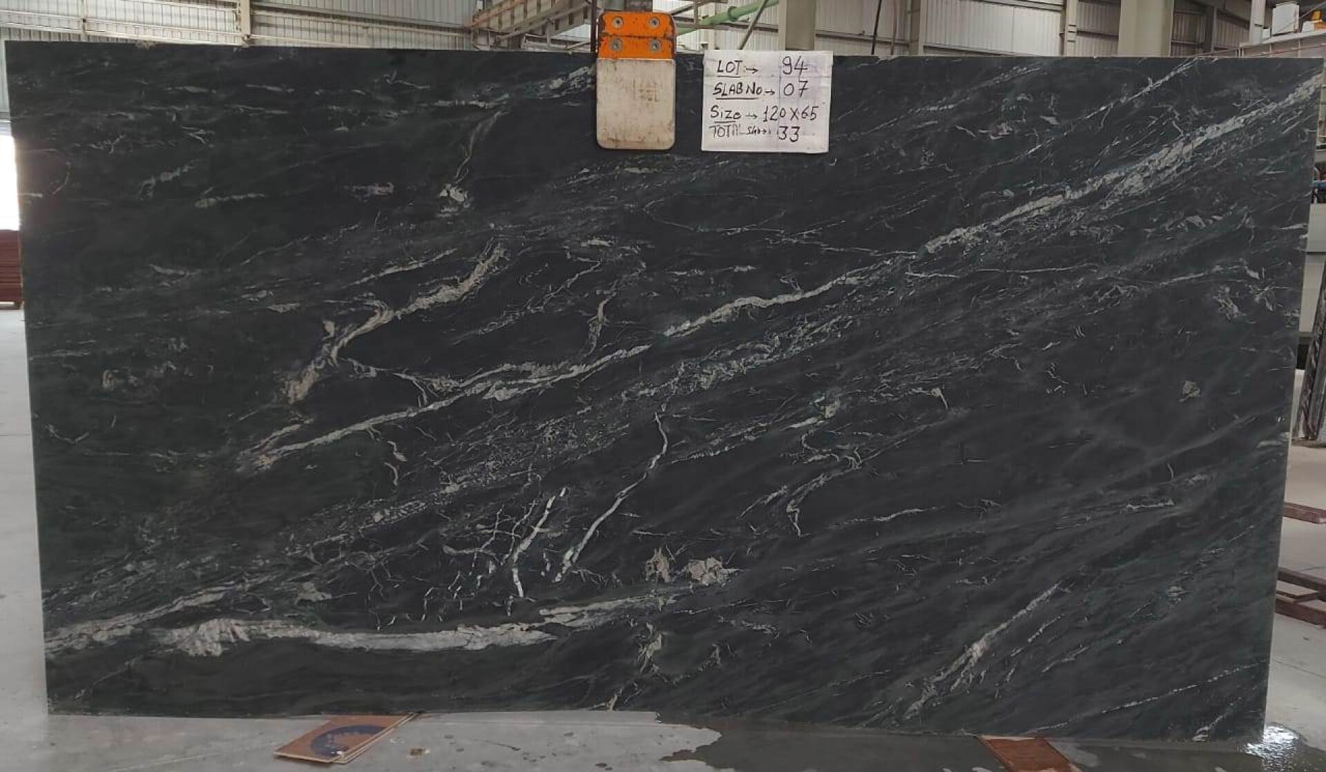 Niagara Black