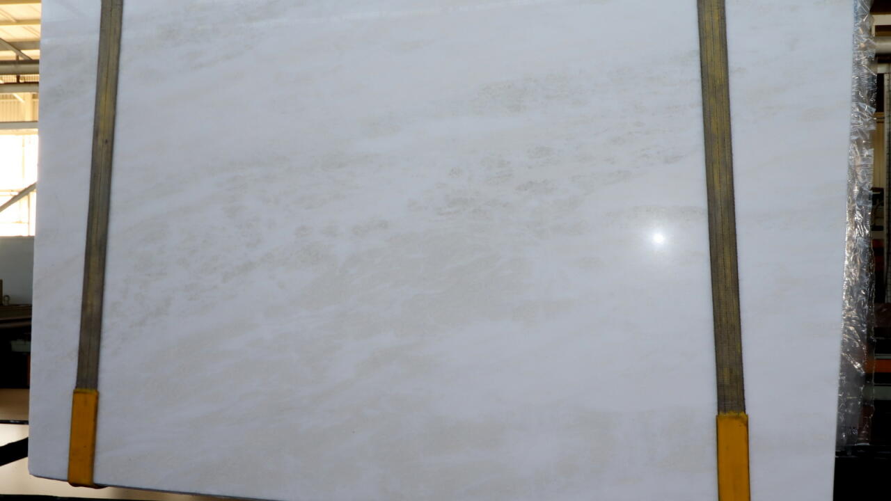 Namibian White Honed 3cm
