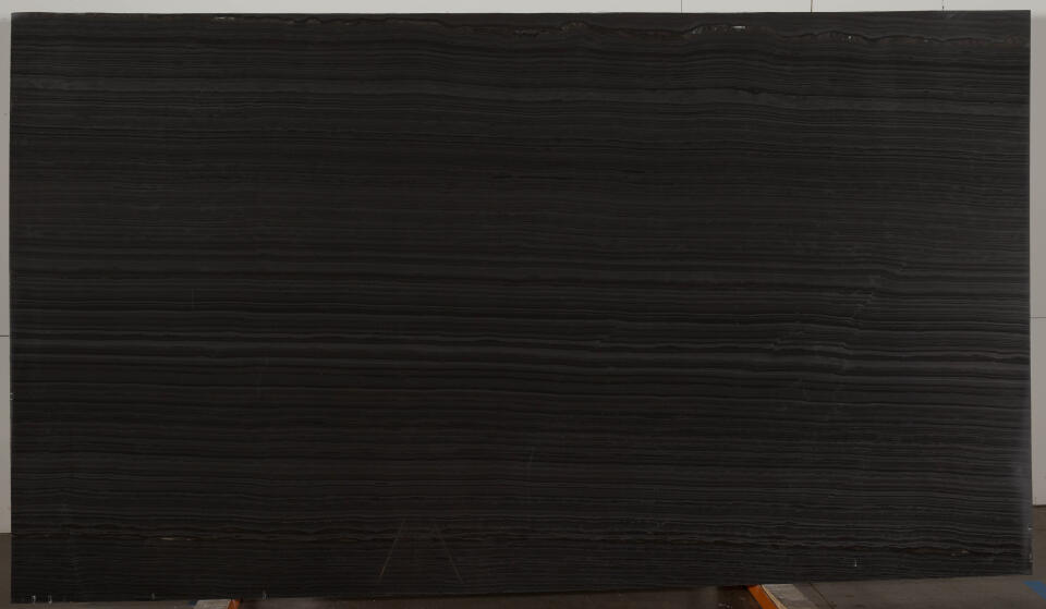 Magic Black Pol