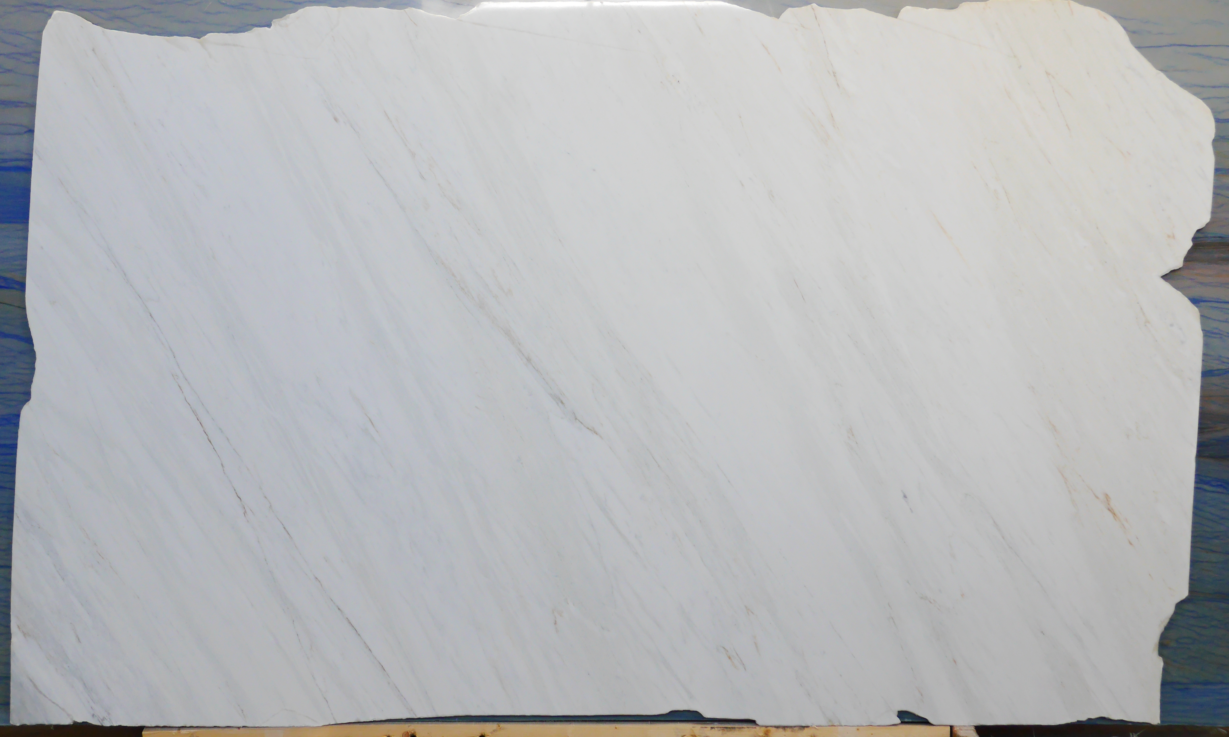 Calacatta Michelangelo Marble Slab in Sun Valley, Los Angeles