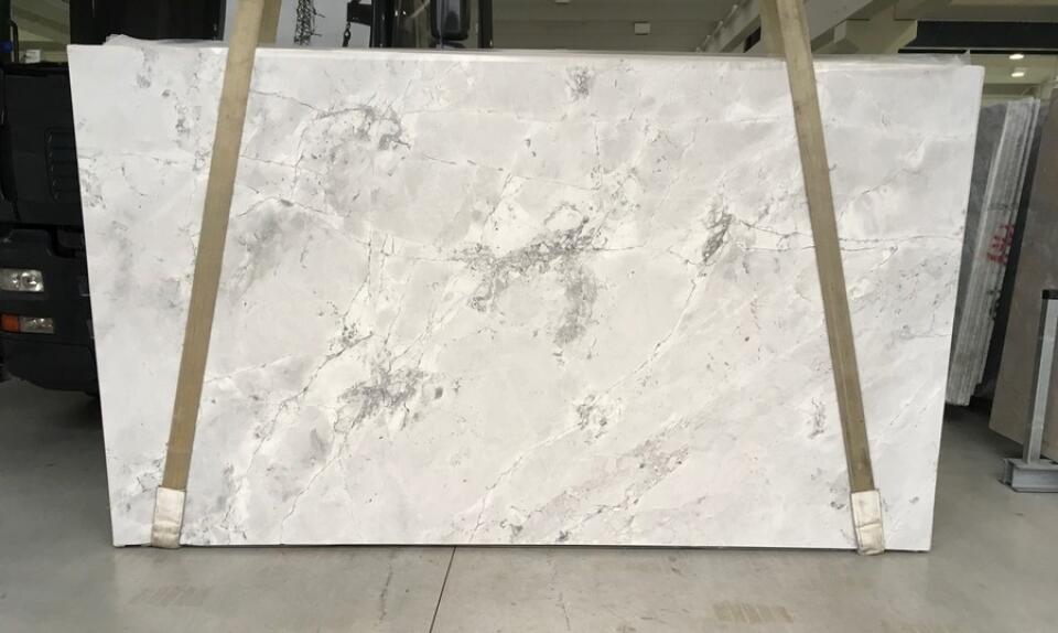Super White Dolomite Slab in Sun Valley, Los Angeles