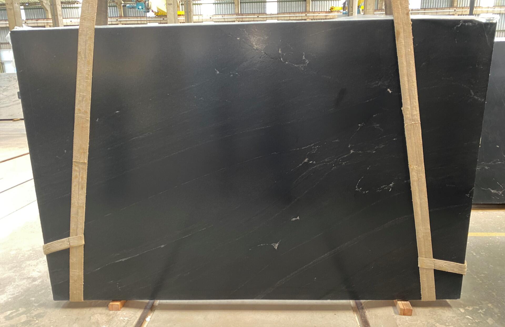 Ebony/Negresco