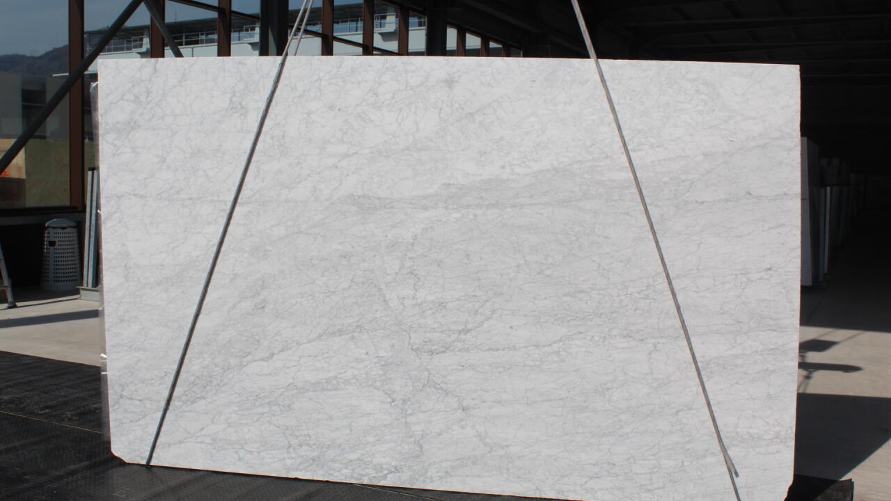 Bianco Carrara