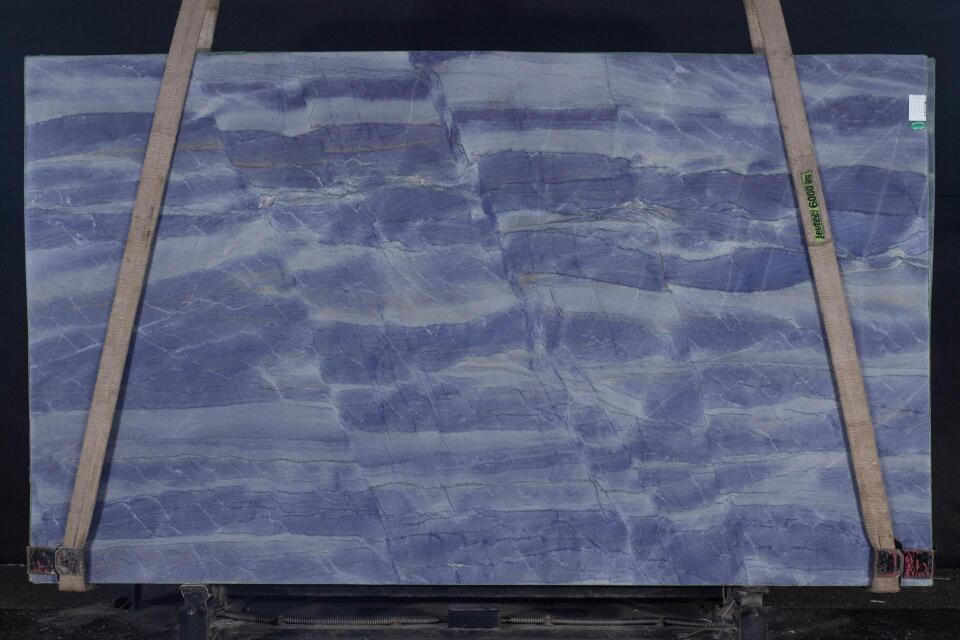 Azul Macaubas