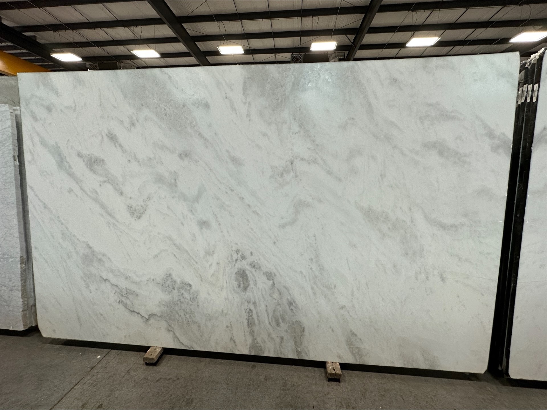Brazilian Thassos/Bianco Olinda