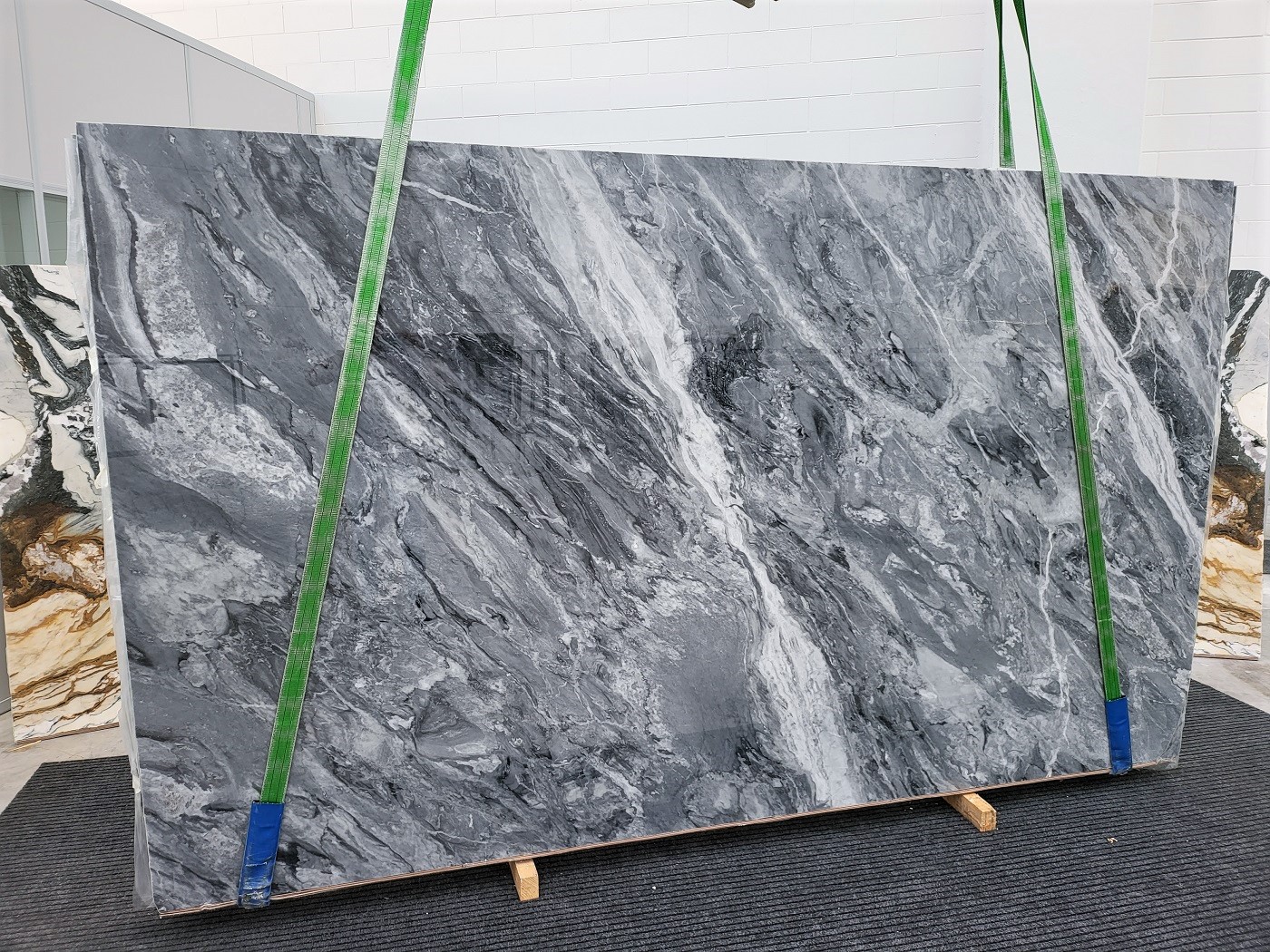 Bardiglio Nuvolato Polished 2cm Marble by PACIFICA