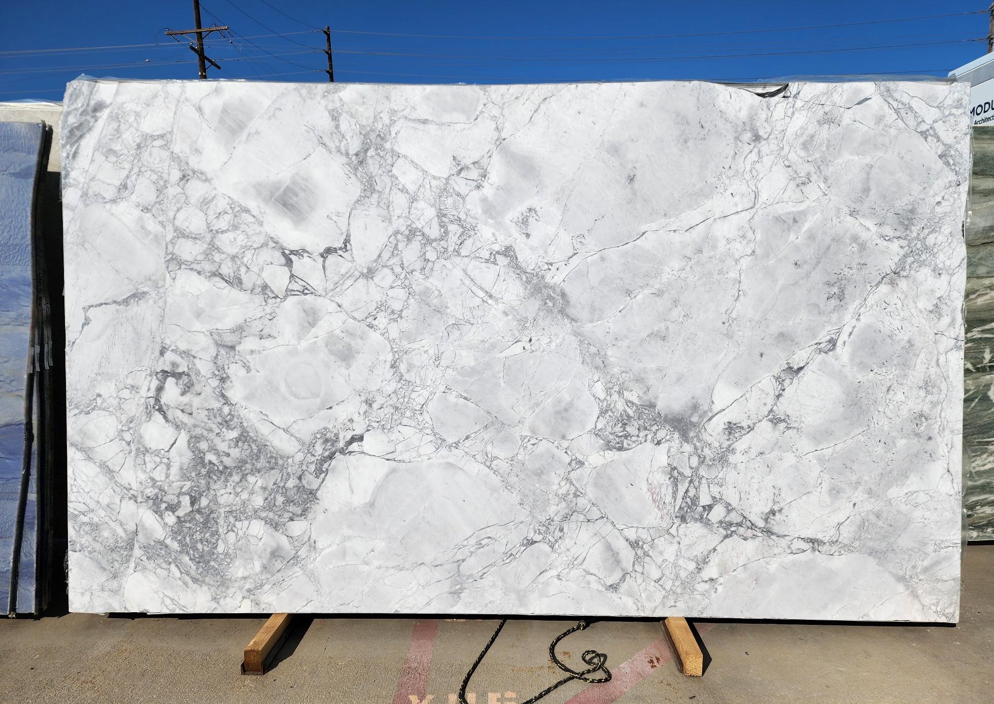 Super White Honed 2cm Marble by PACIFICA