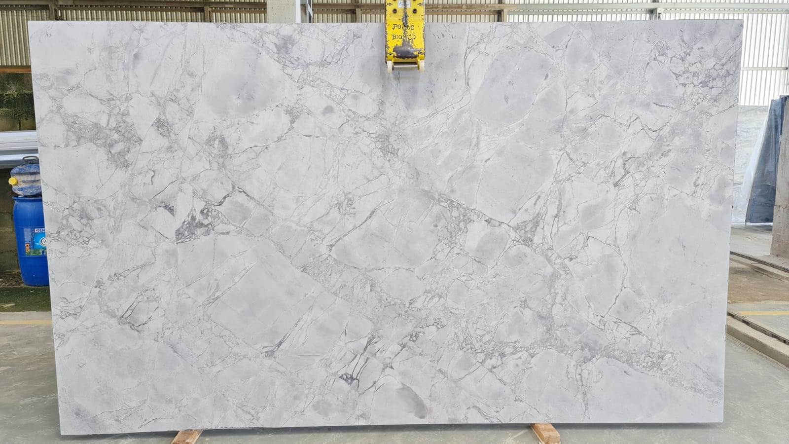 Super White Honed 2cm Marble by PACIFICA