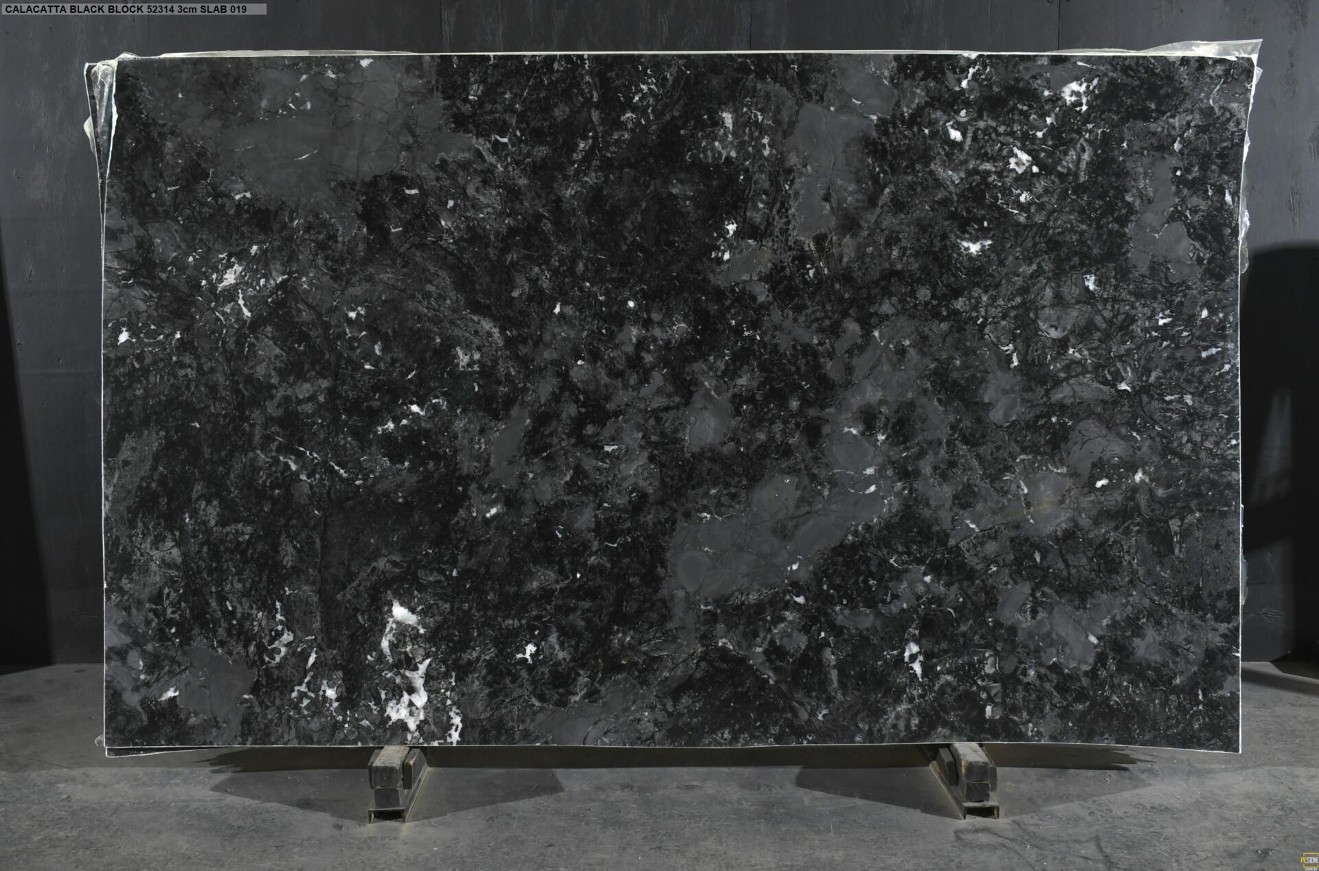 Calacatta Black