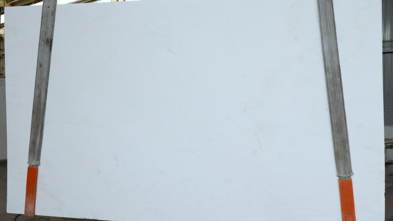 Namibian White Honed 3cm