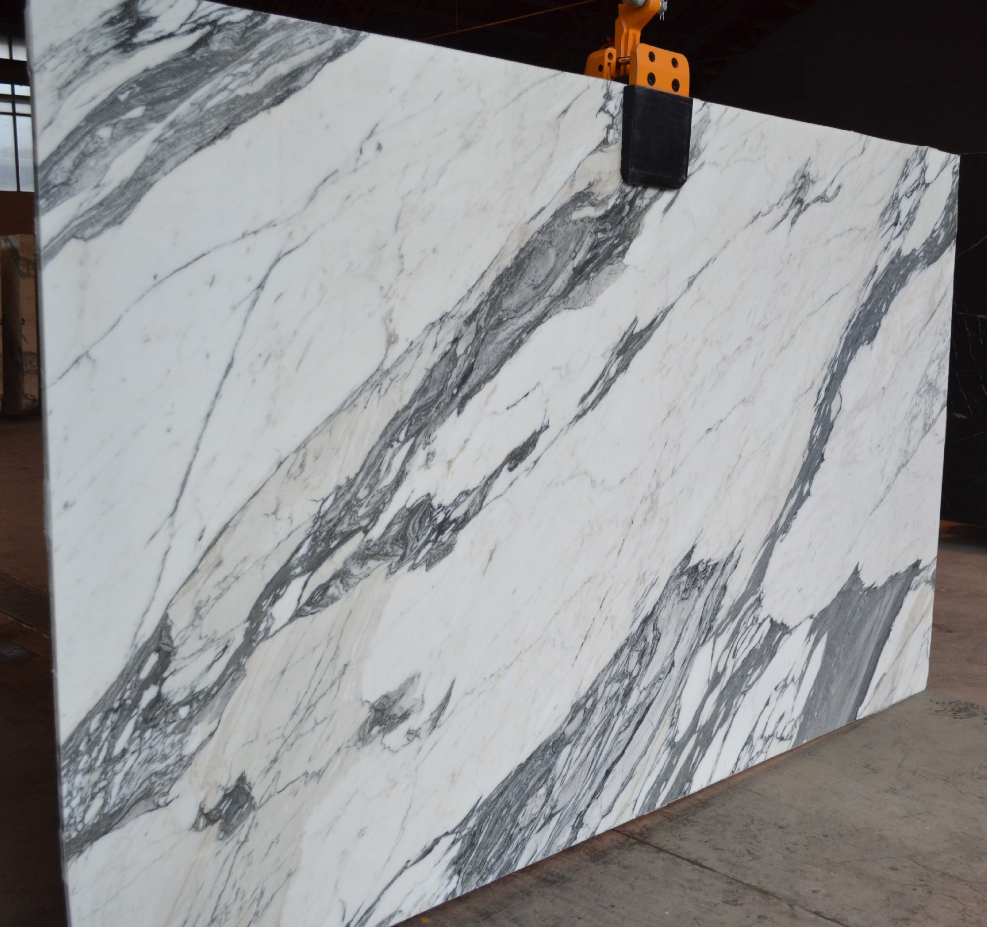 Arabescato Marble slab at Modul Marble