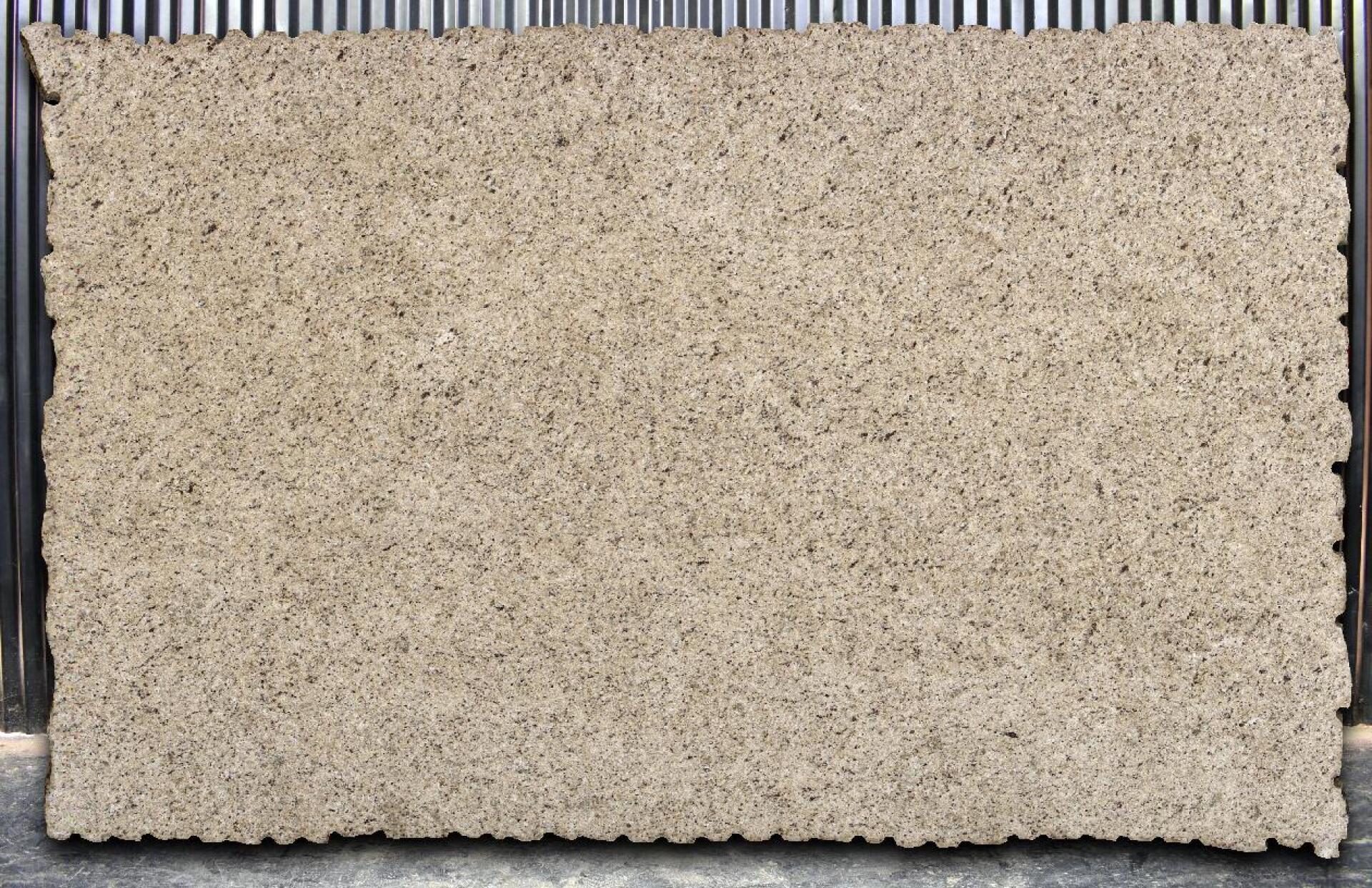 Giallo Ornamental