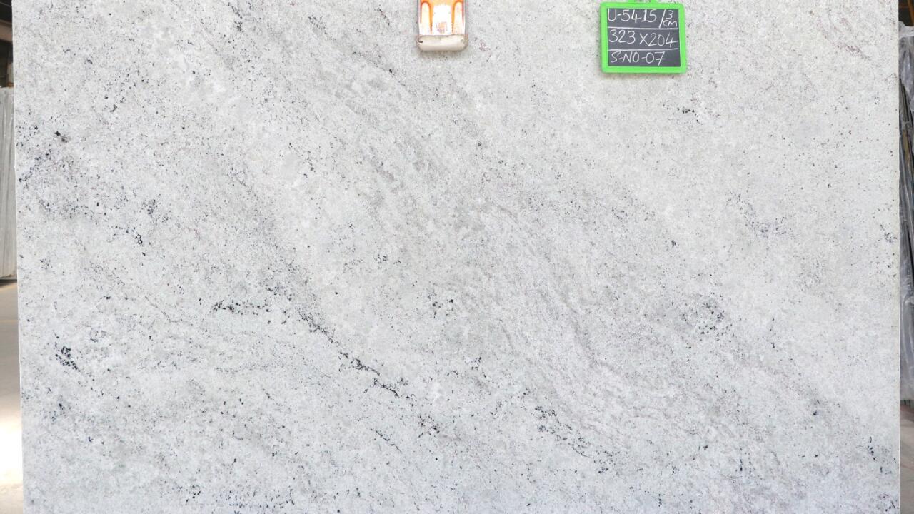 Colonial White 1st Choice 3cm