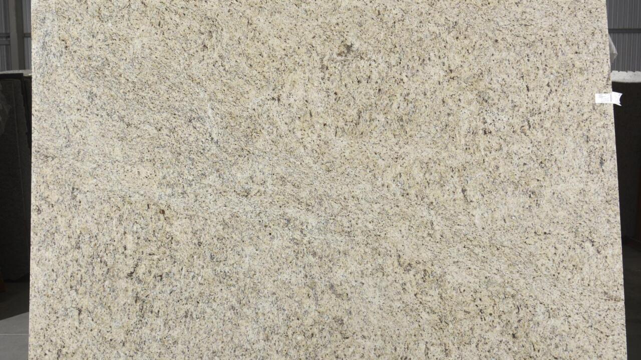 Giallo Ornamental 3cm