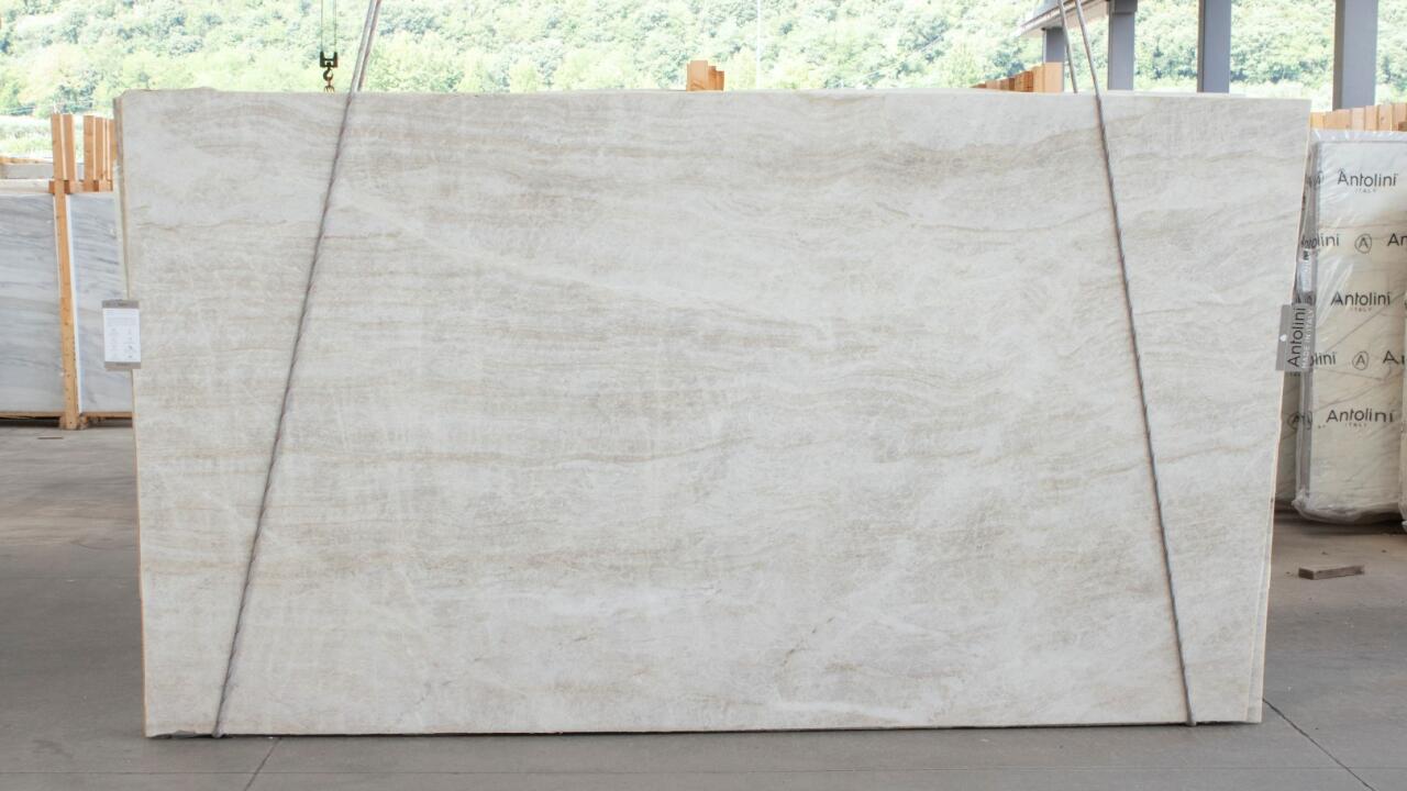 Venus/Taj Mahal Honed Finish 2cm