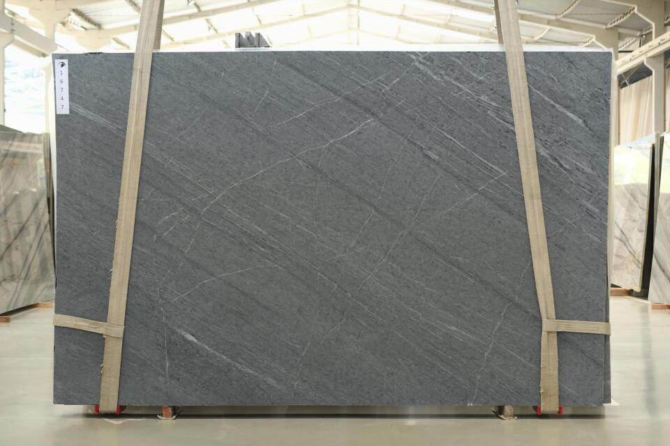 Mineral Black Soapstone