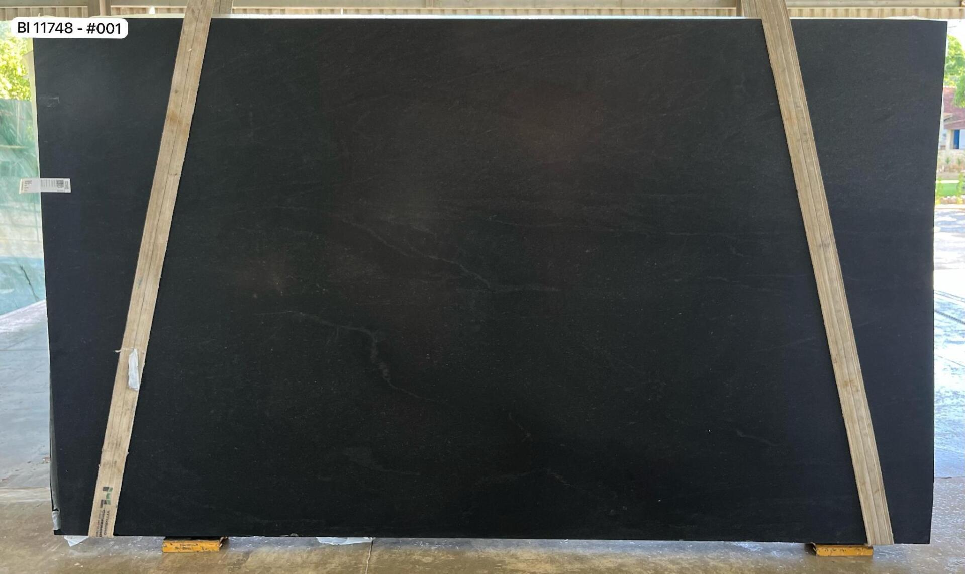 Ebony/Negresco