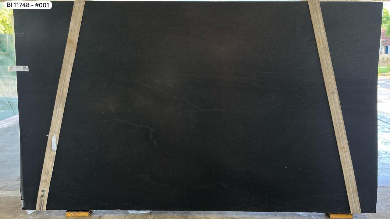 Ebony/Negresco Honed Finish 3cm