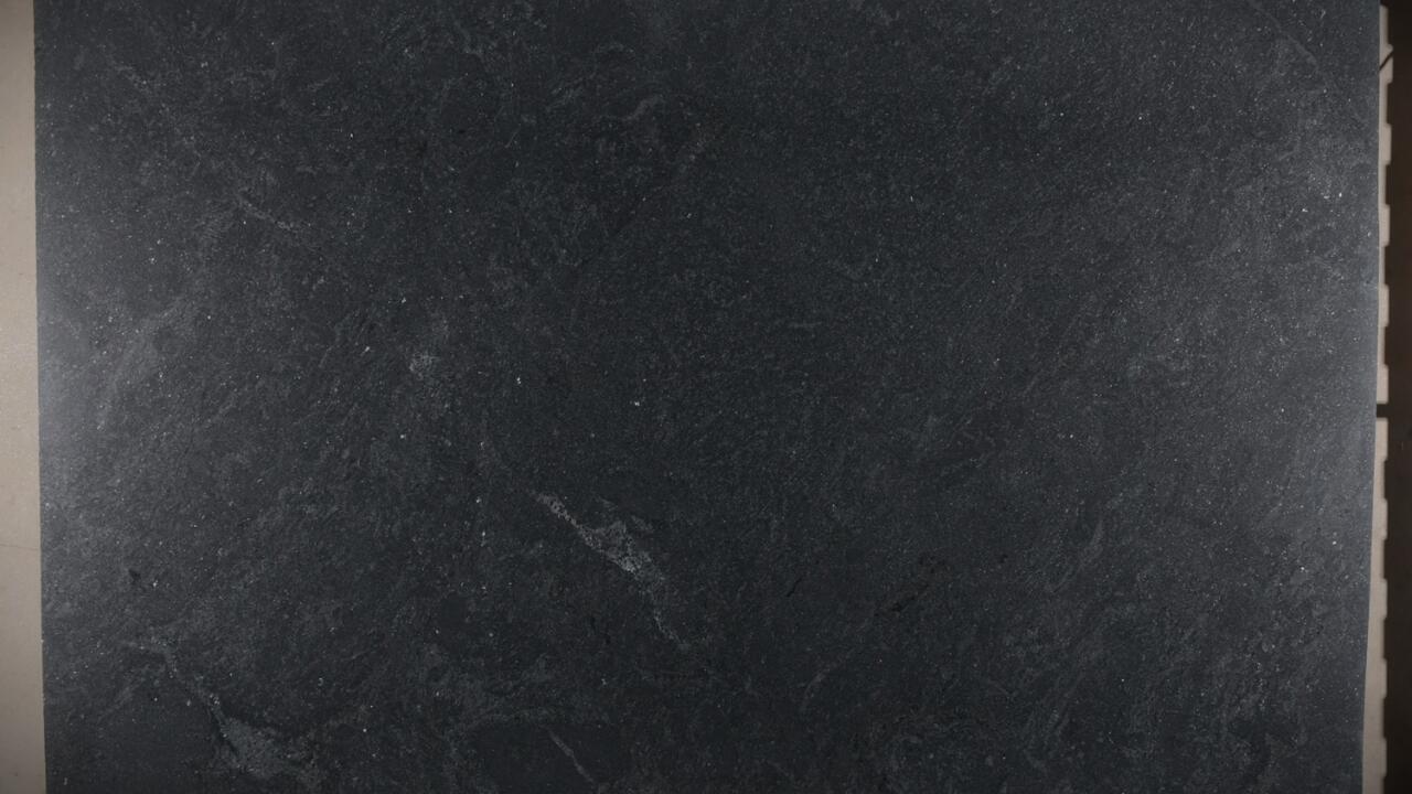 Ebony/Negresco Honed Finish 3cm