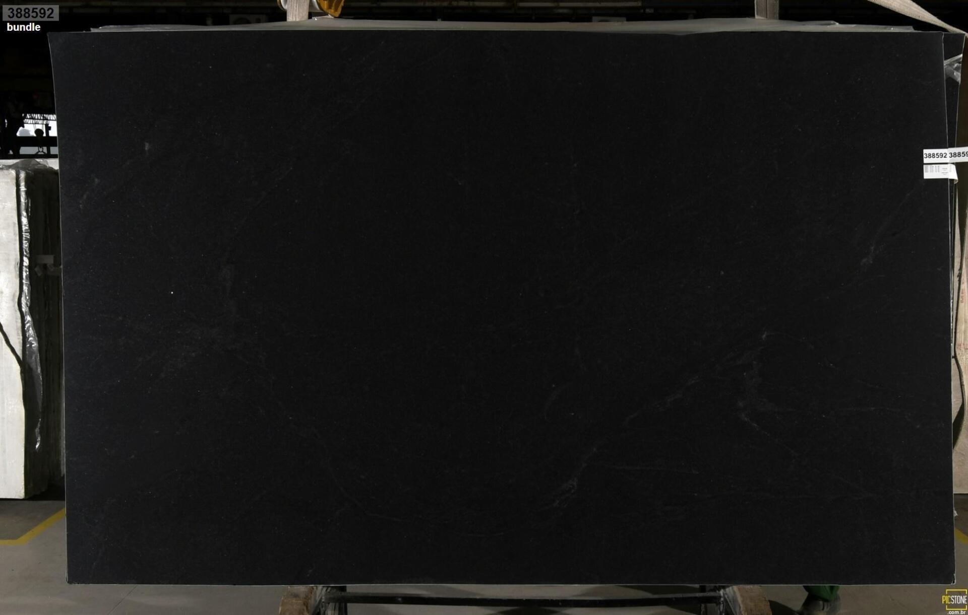 Ebony/Negresco