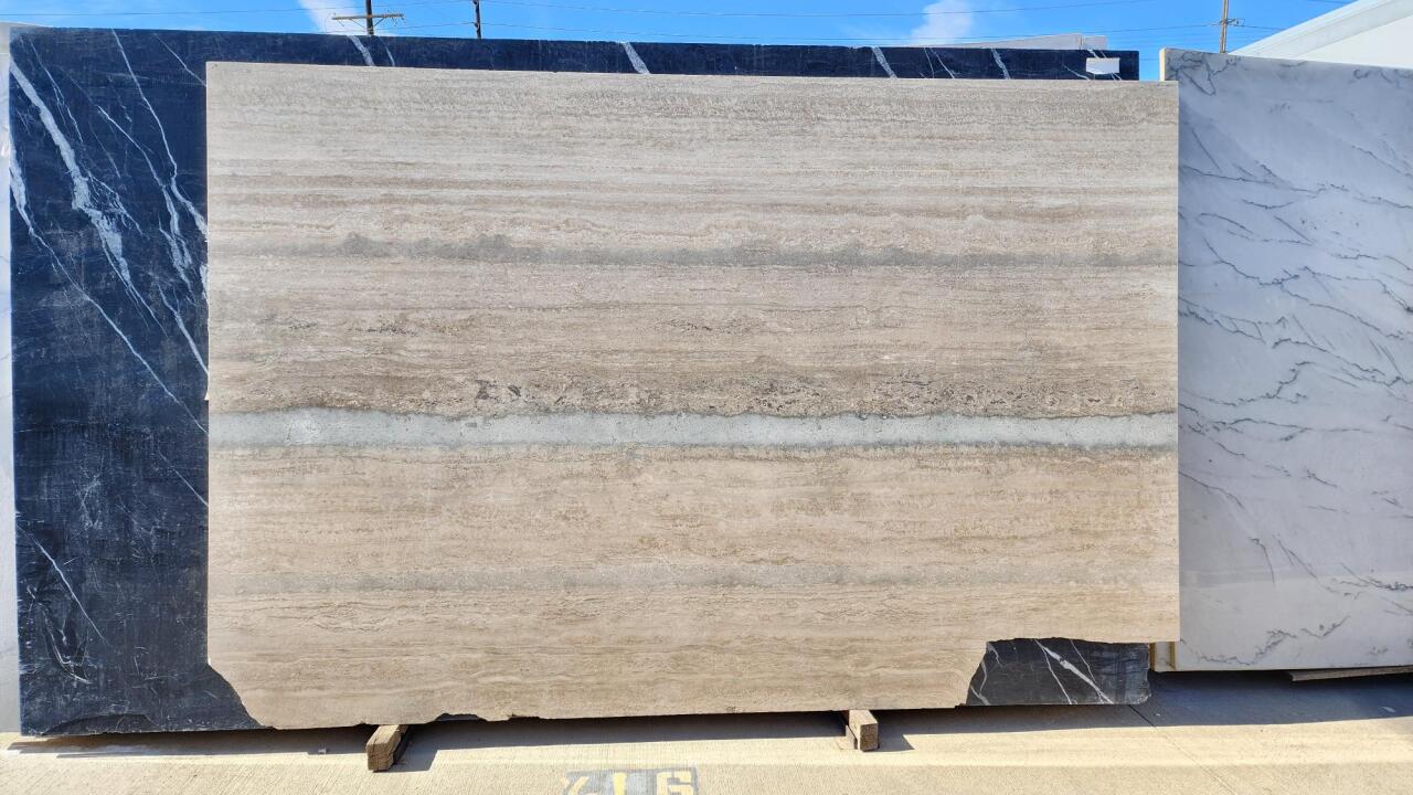 Roman Travertine/Vein Cut