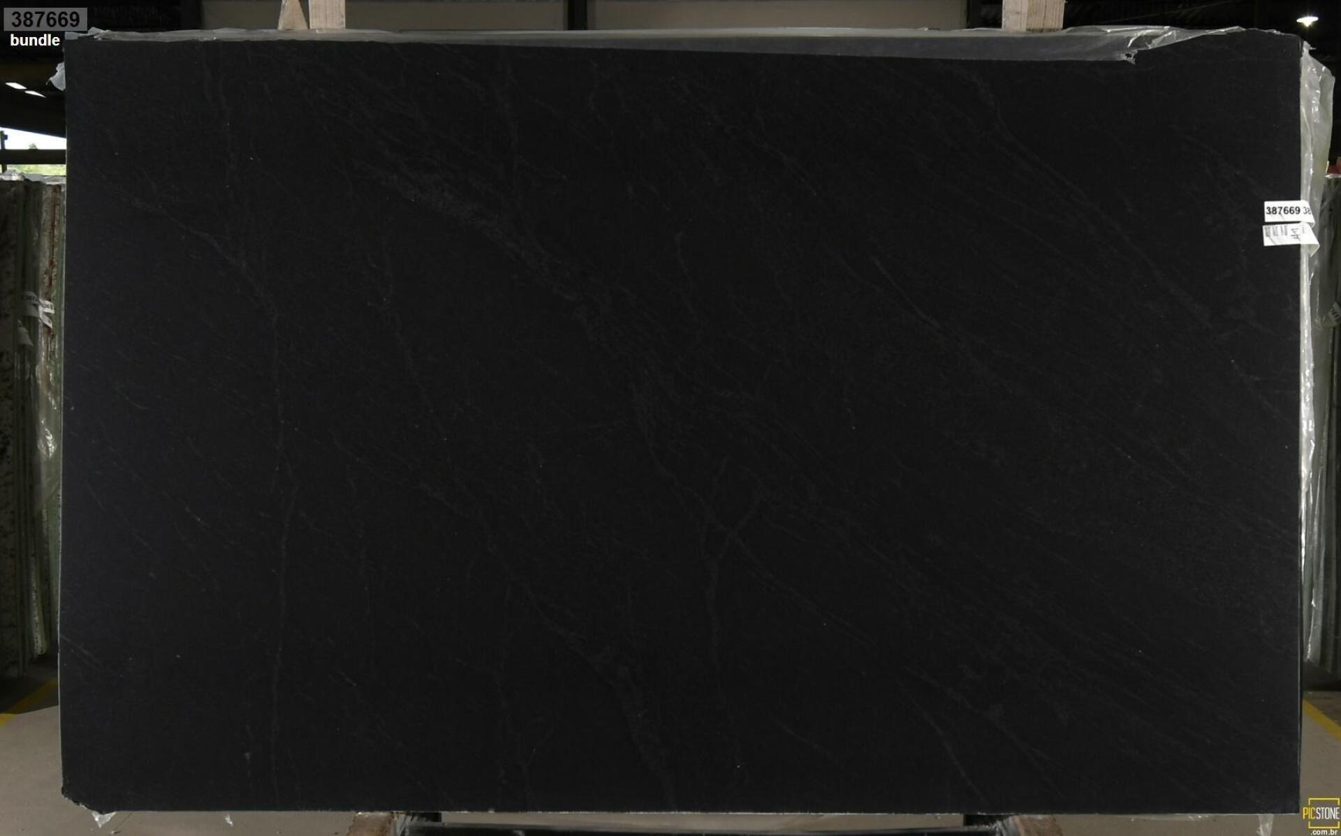 Ebony/Negresco