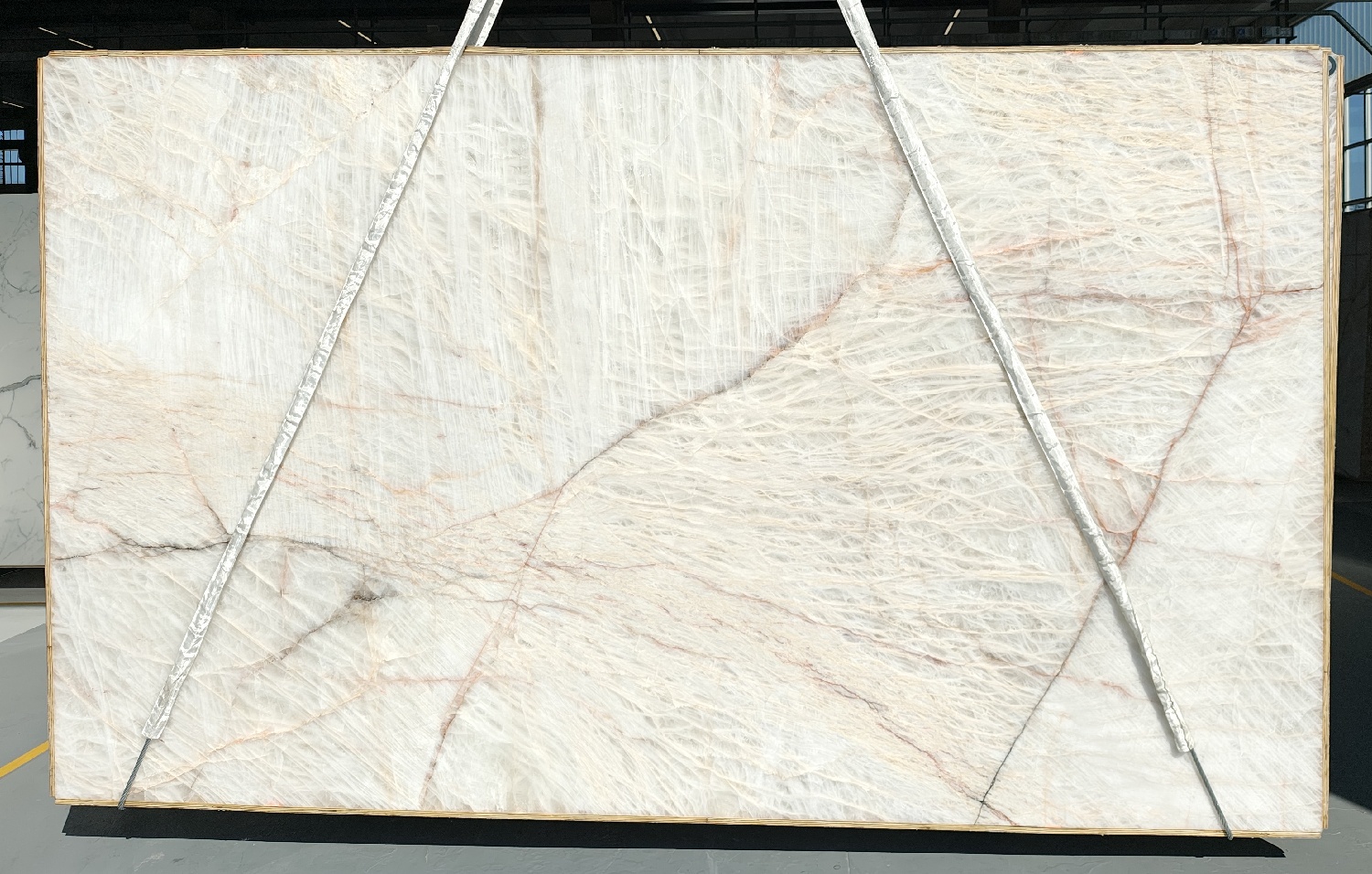 Cristallo 1st Choice 2cm Quartzite by PACIFICA
