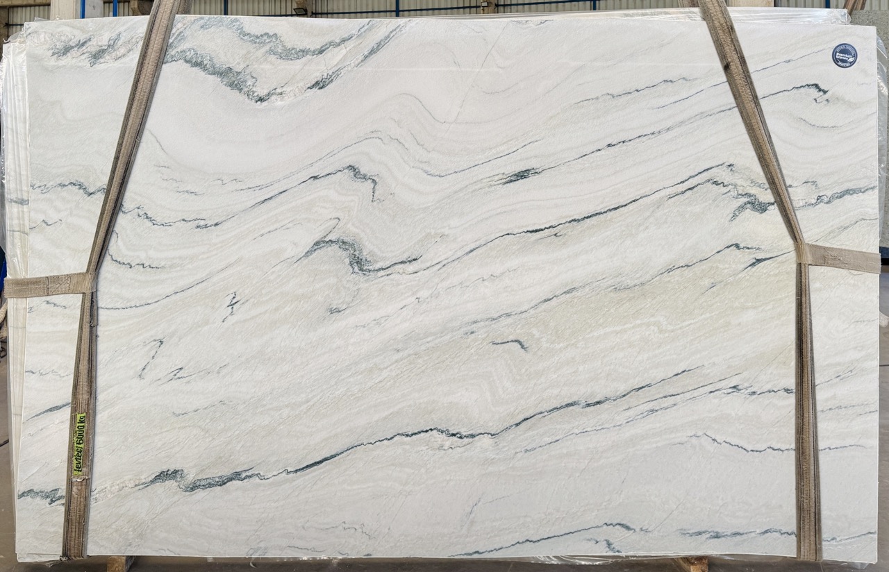 White Macaubas Quartzite slab at Modul Marble