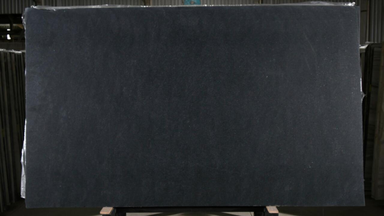Ebony/Negresco Honed Finish 3cm