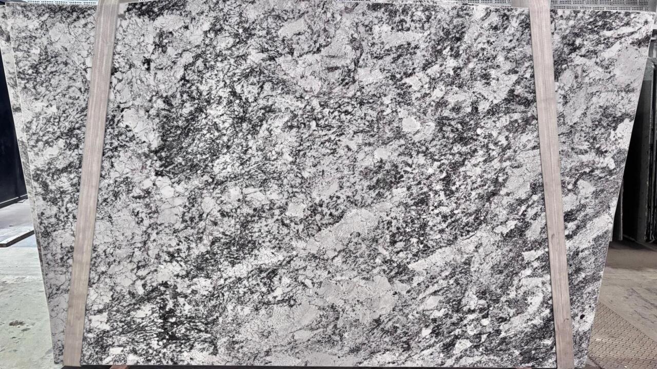 White Nile 3cm
