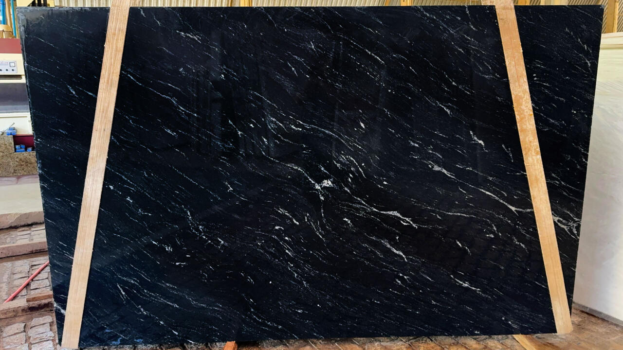 Via Lactea Leather Finish 3cm