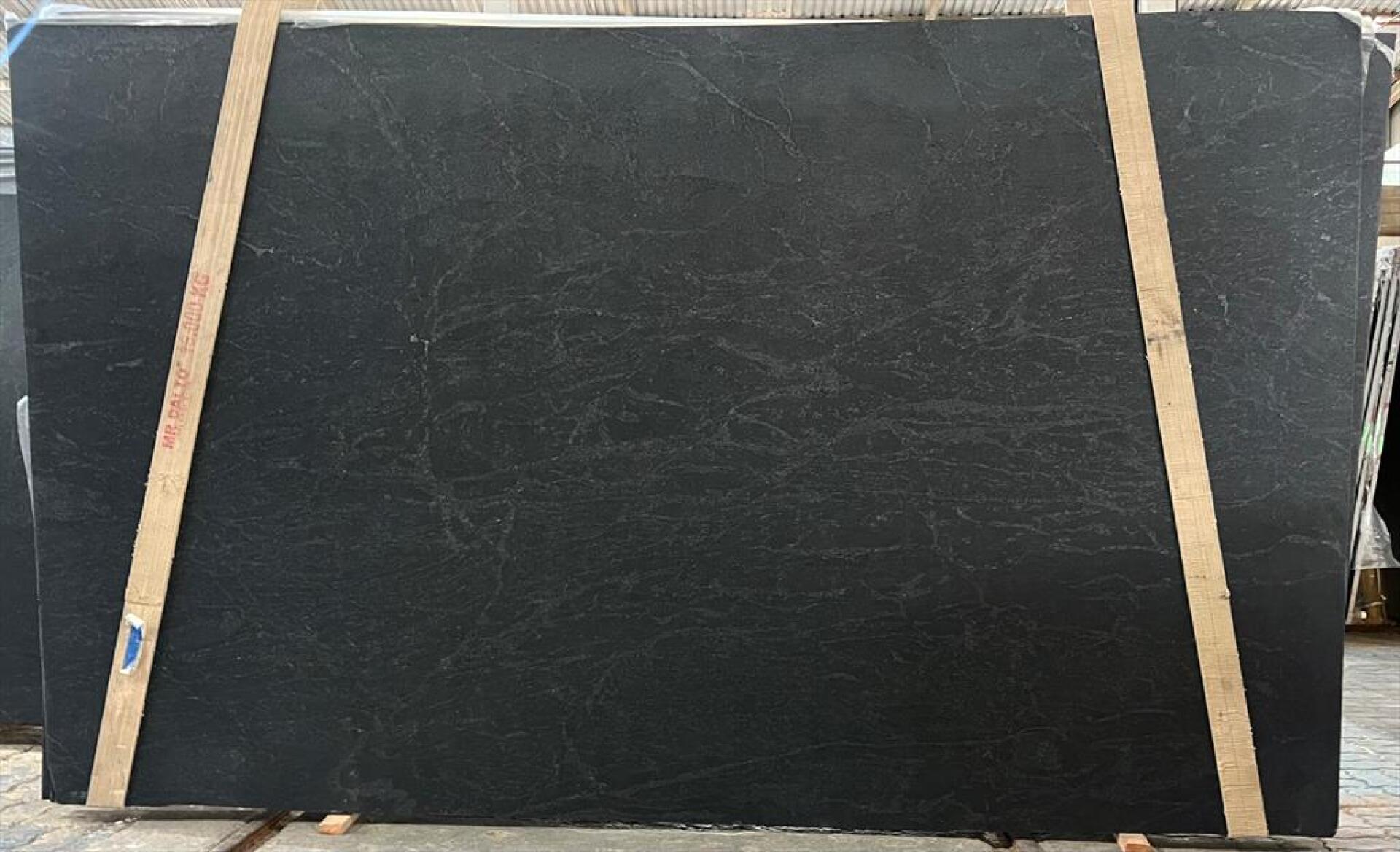 Ebony/Negresco