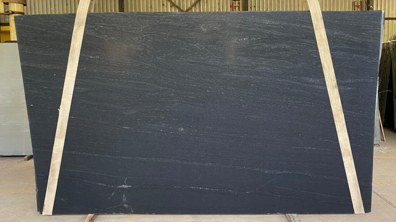 Ebony/Negresco Honed Finish 3cm