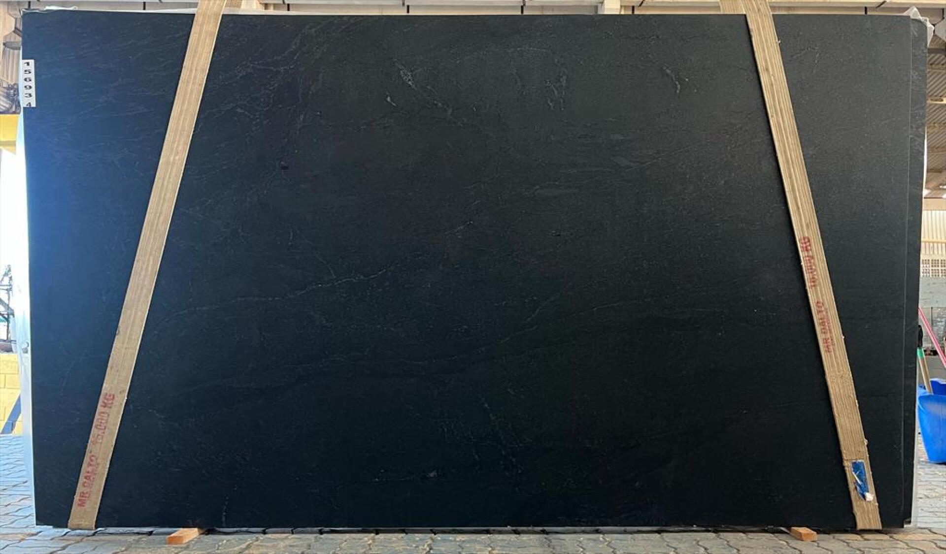 Ebony/Negresco