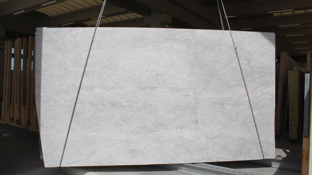 Bianco Carrara