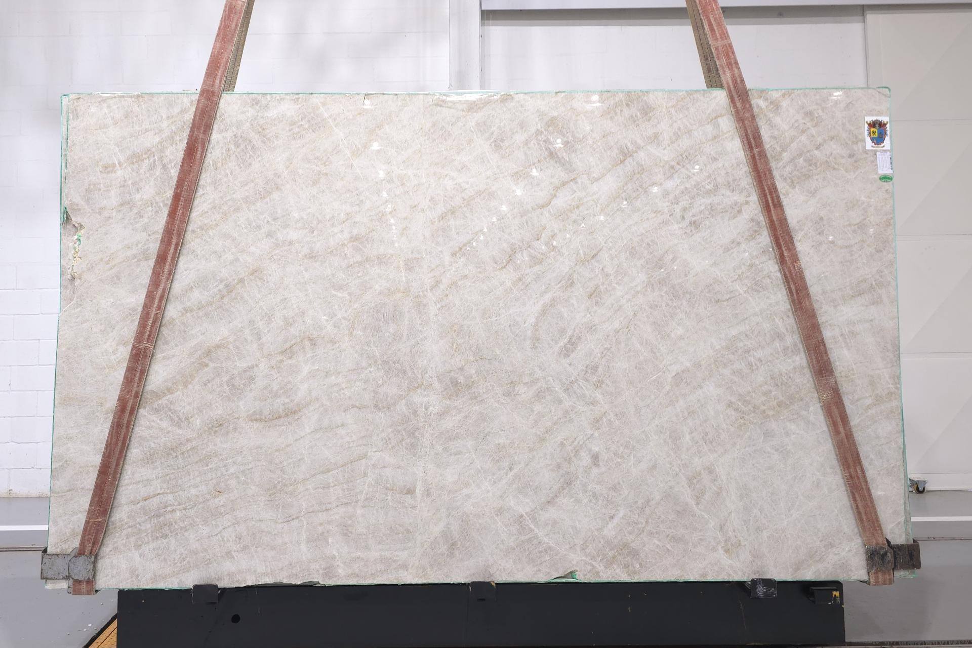 Taj Mahal Quartzite slab at Modul Marble