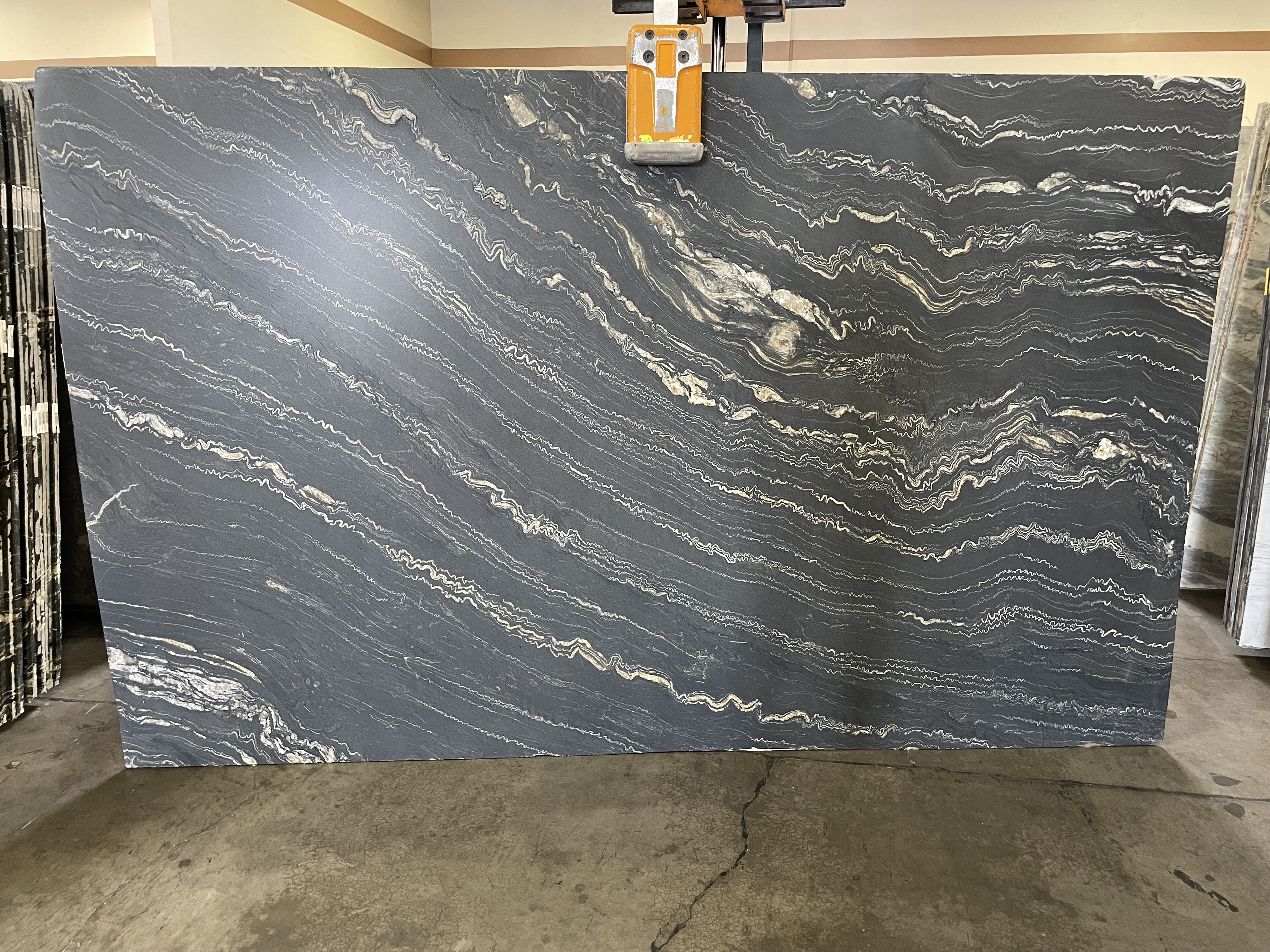 Tropical Storm Leather 2cm Granite by PACIFICA