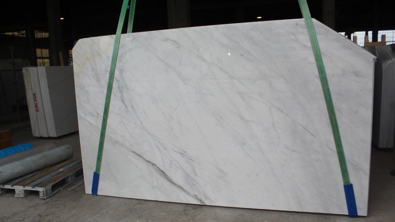 Calacatta Gold Polished/Honed 3cm