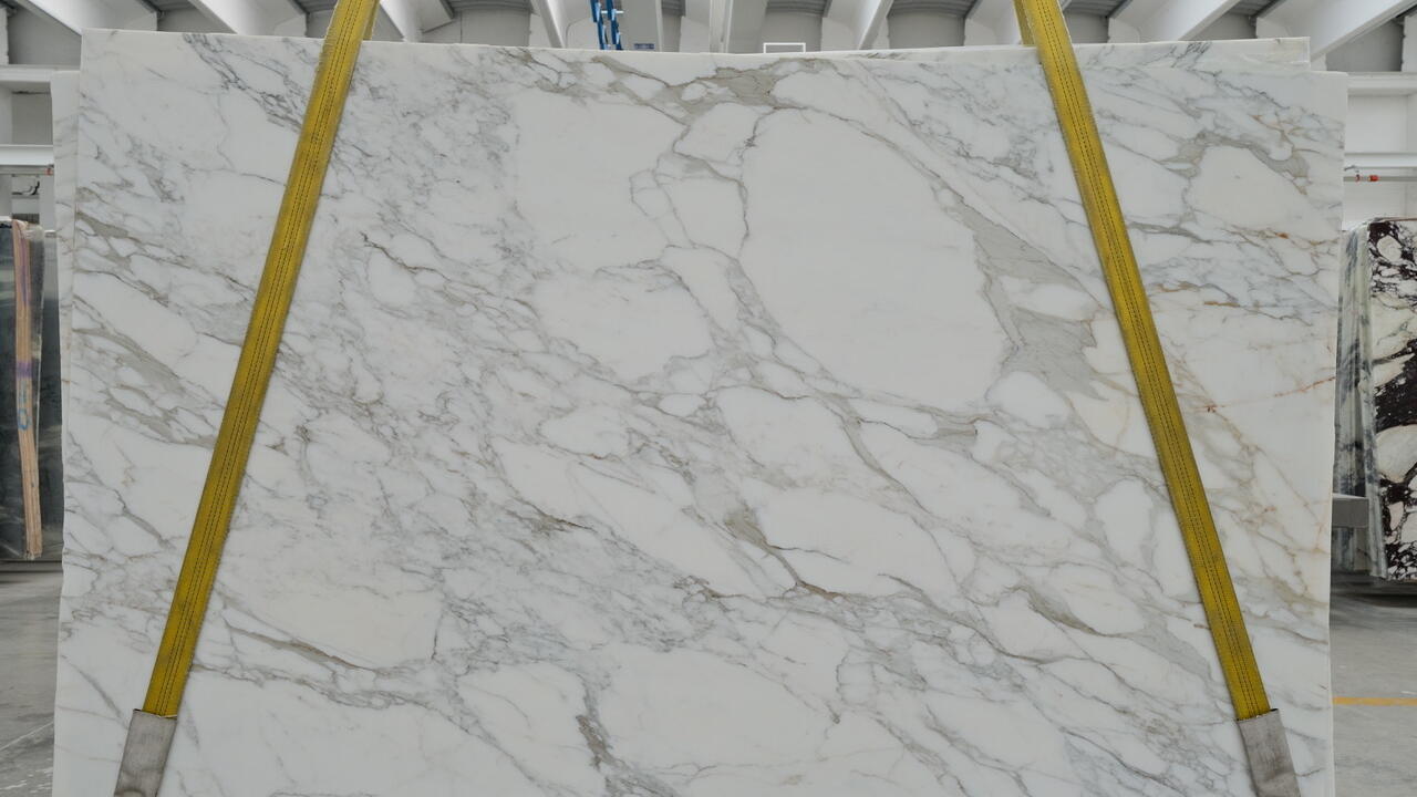 Calacatta Borghini Honed 2cm