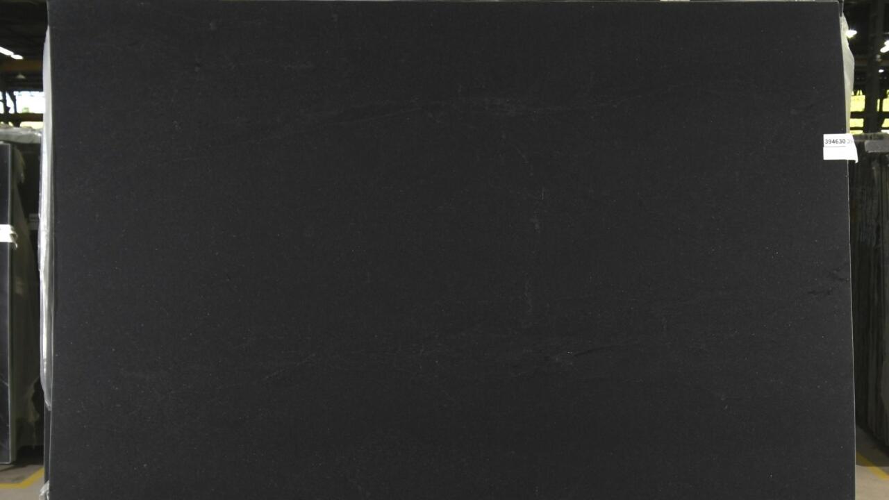 Ebony/Negresco Honed Finish 3cm