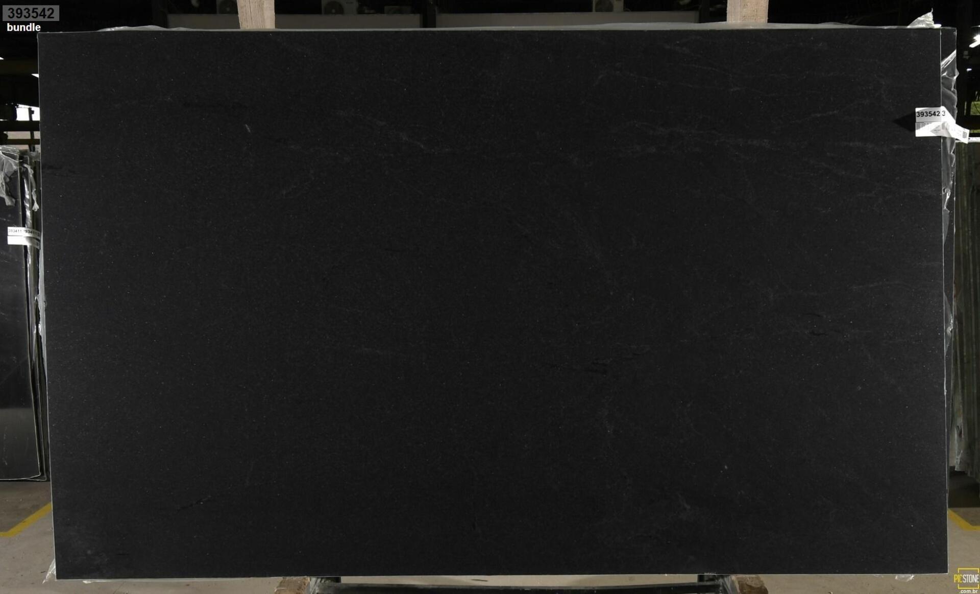 Ebony/Negresco