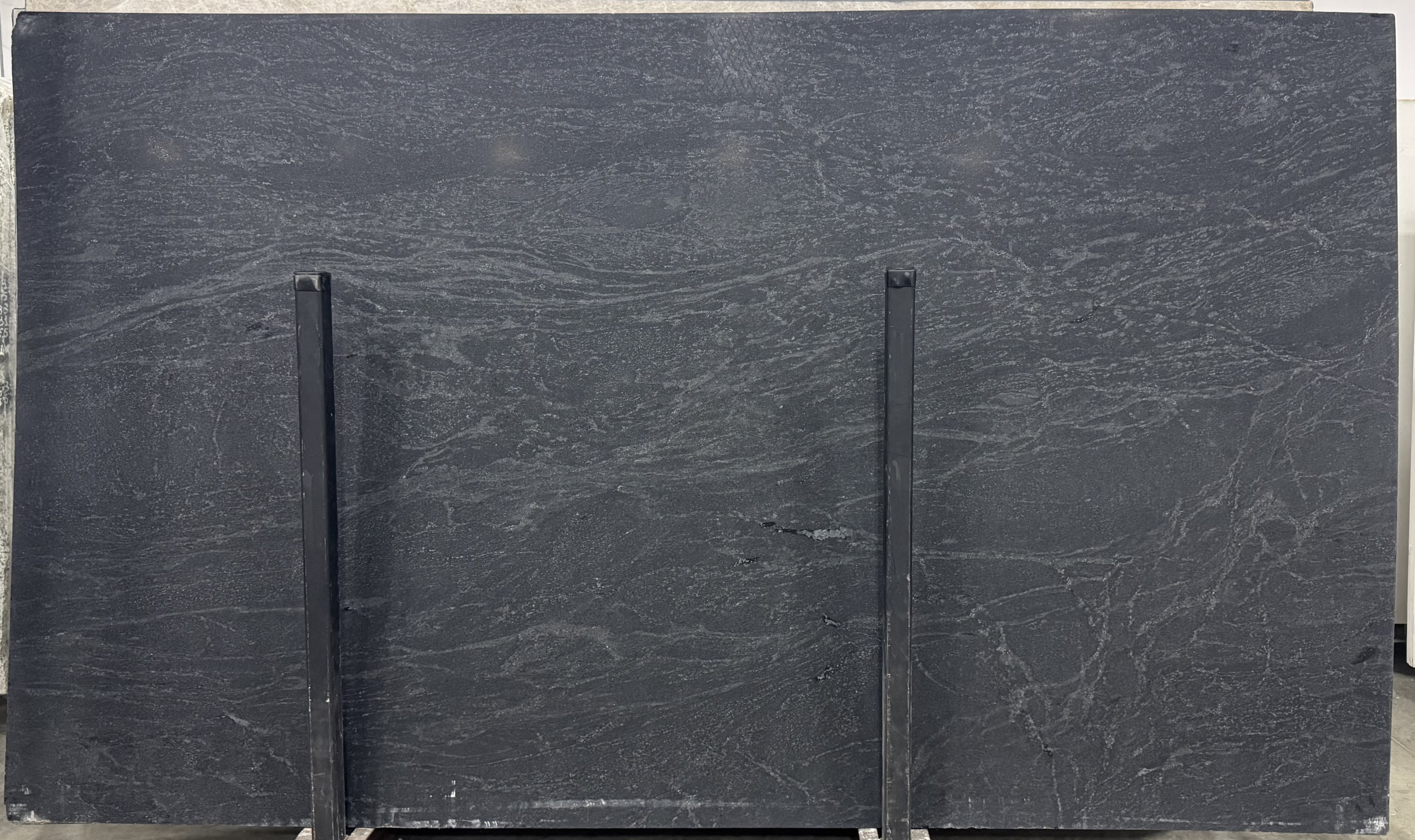 Ebony/Negresco
