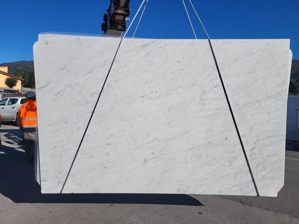 Bianco Carrara