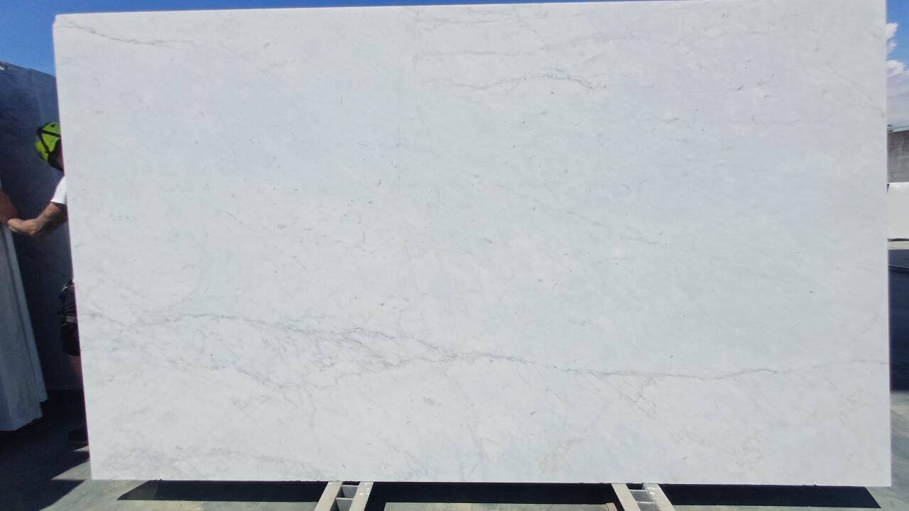 Bianco Carrara