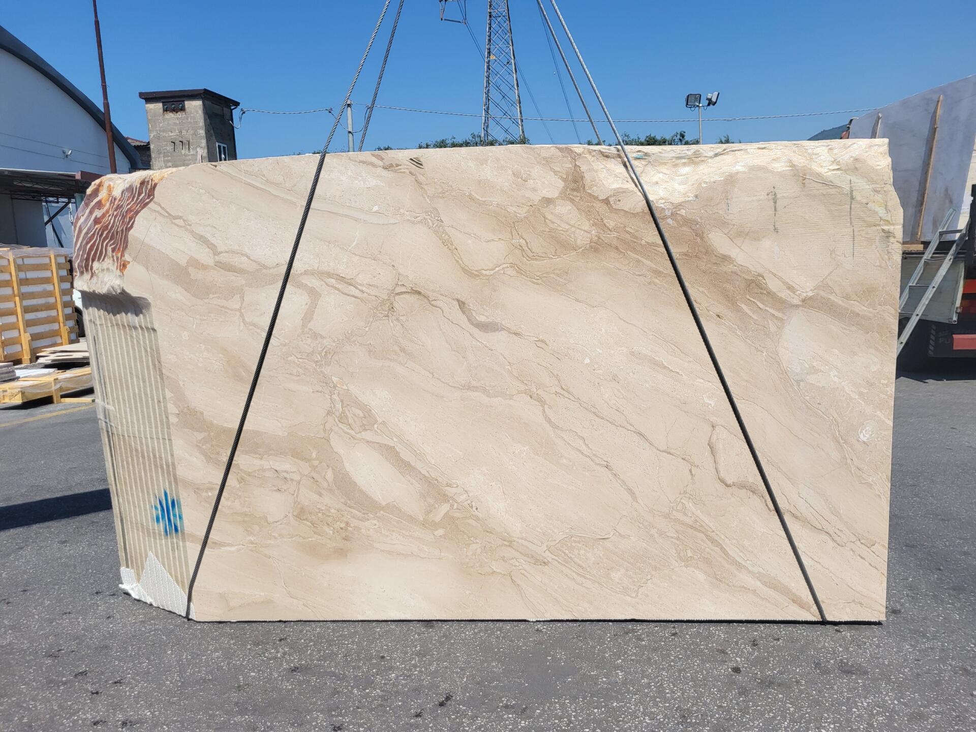 Breccia Sarda/Daino Reale