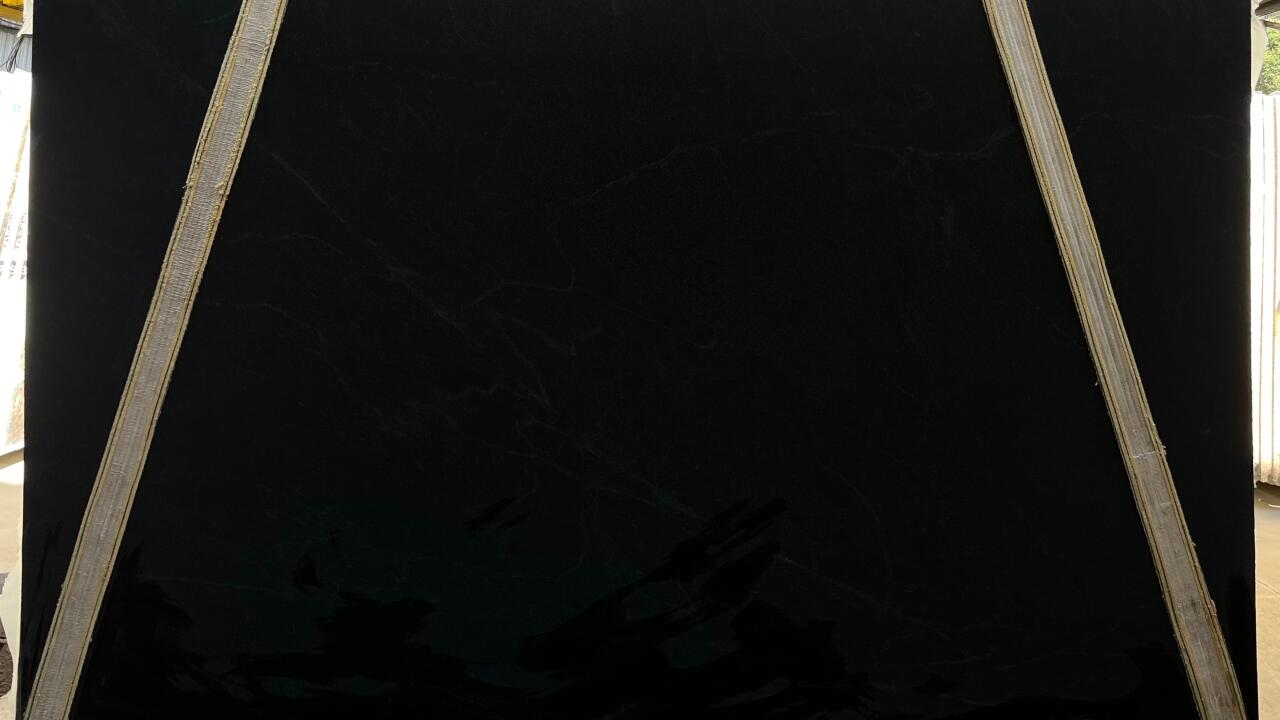 Ebony/Negresco