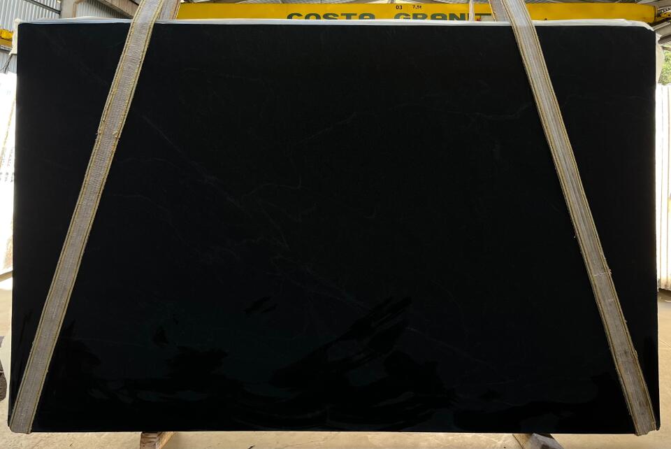 Ebony/Negresco