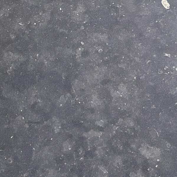 Petit Granit Honed 2cm