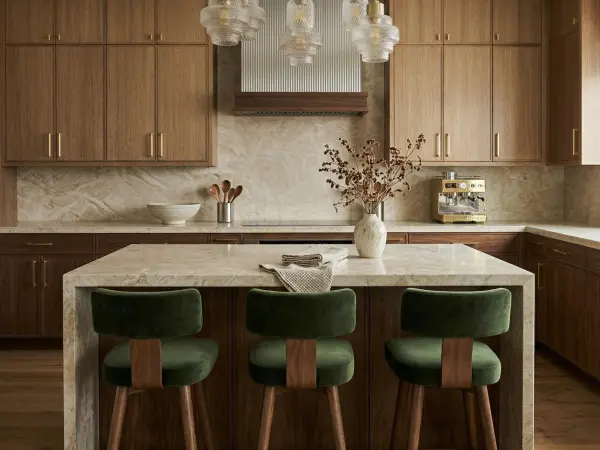 Breccia Oniciata Kitchen